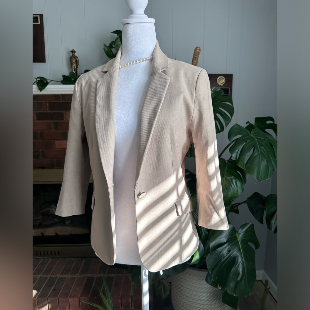 🛍️Jules & Leopold 3/4 sleeve stretch comfortable blazer jacket great condition.